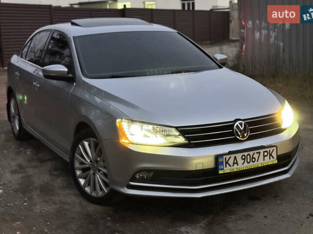 Серый Фольксваген Джетта, объемом двигателя 1.8 л и пробегом 145 тыс. км за 11200 $, фото 5 на Automoto.ua