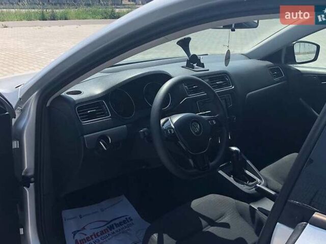 Фольксваген Джетта 2015 у Львові на Automoto.ua Сірий Фольксваген Джетта, об'ємом двигуна 1.4 л та пробігом 192 тис. км за 8700 $, фото 11 на Automoto.ua