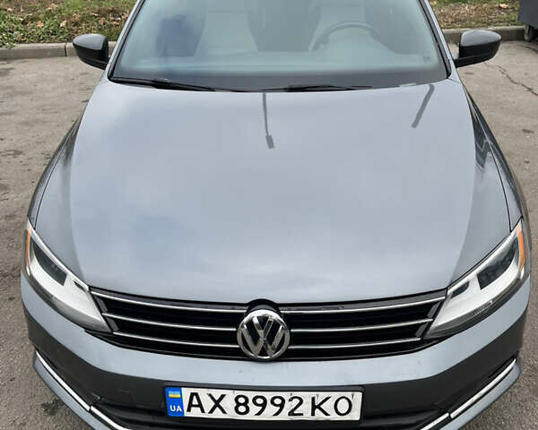 Серый Фольксваген Джетта, объемом двигателя 1.8 л и пробегом 105 тыс. км за 11500 $, фото 1 на Automoto.ua