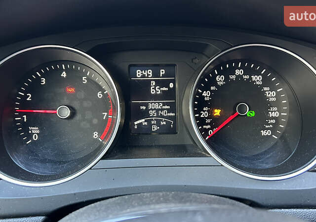 Сірий Фольксваген Джетта, об'ємом двигуна 1.8 л та пробігом 153 тис. км за 11000 $, фото 15 на Automoto.ua