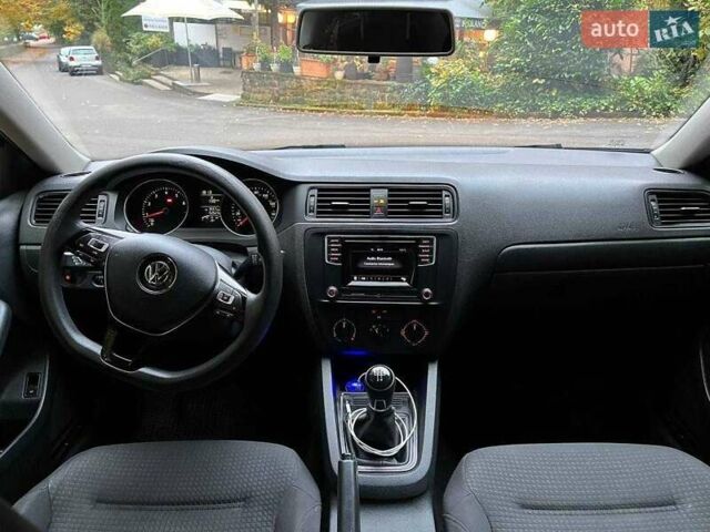 Серый Фольксваген Джетта, объемом двигателя 1.4 л и пробегом 245 тыс. км за 7700 $, фото 11 на Automoto.ua