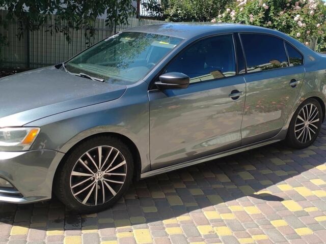 Серый Фольксваген Джетта, объемом двигателя 1.8 л и пробегом 220 тыс. км за 9000 $, фото 3 на Automoto.ua