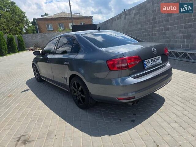 Серый Фольксваген Джетта, объемом двигателя 2 л и пробегом 130 тыс. км за 8500 $, фото 3 на Automoto.ua