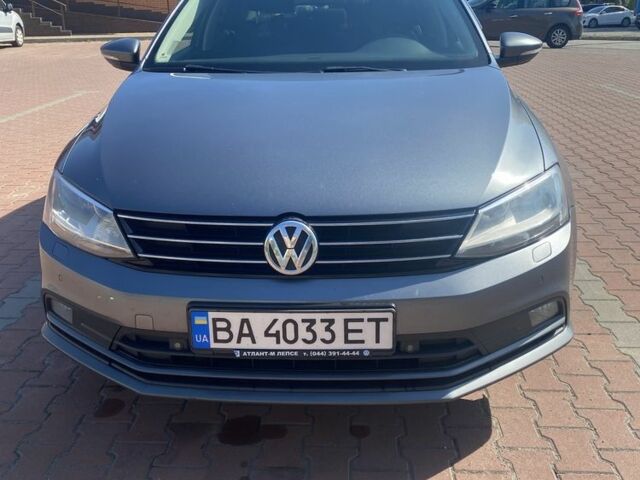 Серый Фольксваген Джетта, объемом двигателя 1.4 л и пробегом 217 тыс. км за 10700 $, фото 2 на Automoto.ua