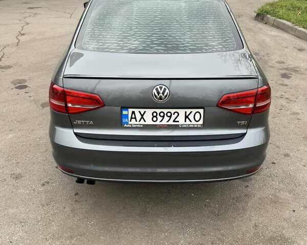 Серый Фольксваген Джетта, объемом двигателя 1.8 л и пробегом 105 тыс. км за 11500 $, фото 5 на Automoto.ua