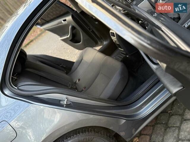 Серый Фольксваген Джетта, объемом двигателя 1.4 л и пробегом 100 тыс. км за 9200 $, фото 110 на Automoto.ua