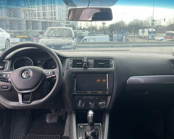 Сірий Фольксваген Джетта, об'ємом двигуна 1.8 л та пробігом 163 тис. км за 9200 $, фото 8 на Automoto.ua