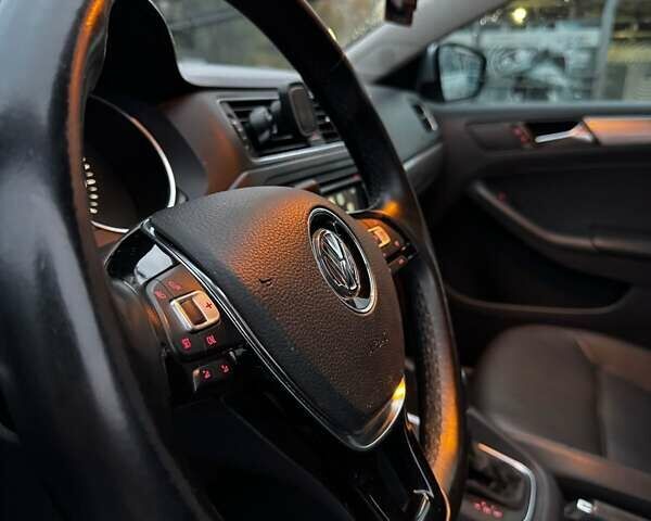 Сірий Фольксваген Джетта, об'ємом двигуна 1.8 л та пробігом 172 тис. км за 10300 $, фото 14 на Automoto.ua