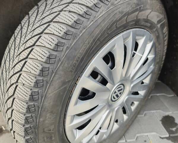 Фольксваген Джетта 2015 в Ирпене на Automoto.ua Серый Фольксваген Джетта, объемом двигателя 1.98 л и пробегом 158 тыс. км за 9500 $, фото 18 на Automoto.ua