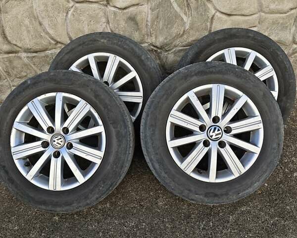 Фольксваген Джетта 2015 в Ирпене на Automoto.ua Серый Фольксваген Джетта, объемом двигателя 1.98 л и пробегом 158 тыс. км за 9500 $, фото 17 на Automoto.ua