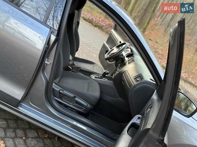 Серый Фольксваген Джетта, объемом двигателя 1.4 л и пробегом 100 тыс. км за 9200 $, фото 105 на Automoto.ua