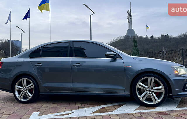 Серый Фольксваген Джетта, объемом двигателя 2 л и пробегом 188 тыс. км за 14500 $, фото 22 на Automoto.ua