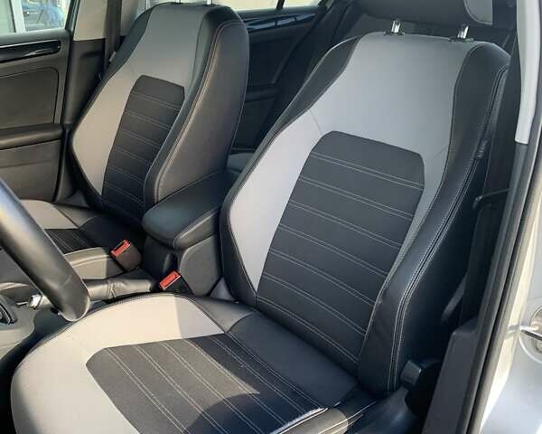 Сірий Фольксваген Джетта, об'ємом двигуна 1.6 л та пробігом 144 тис. км за 13000 $, фото 15 на Automoto.ua