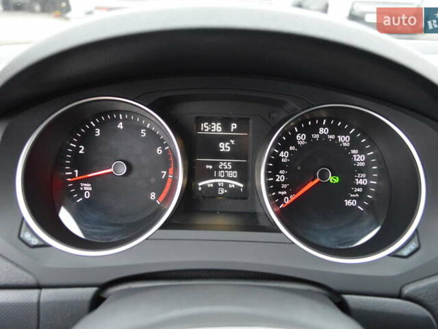 Серый Фольксваген Джетта, объемом двигателя 1.4 л и пробегом 110 тыс. км за 12800 $, фото 20 на Automoto.ua