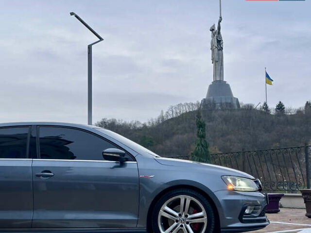 Серый Фольксваген Джетта, объемом двигателя 2 л и пробегом 188 тыс. км за 14500 $, фото 25 на Automoto.ua