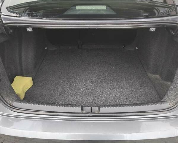 Серый Фольксваген Джетта, объемом двигателя 1.4 л и пробегом 149 тыс. км за 10900 $, фото 19 на Automoto.ua