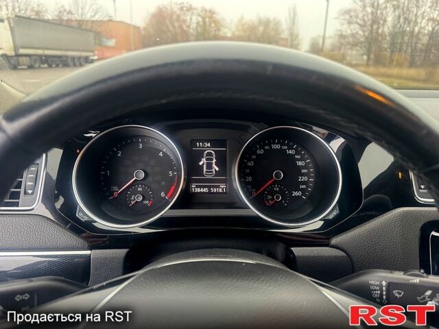 Серый Фольксваген Джетта, объемом двигателя 1.6 л и пробегом 138 тыс. км за 13500 $, фото 6 на Automoto.ua