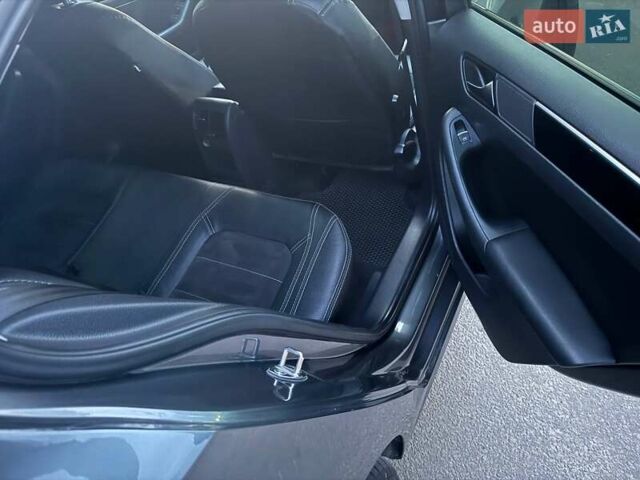 Серый Фольксваген Джетта, объемом двигателя 1.6 л и пробегом 186 тыс. км за 12600 $, фото 13 на Automoto.ua