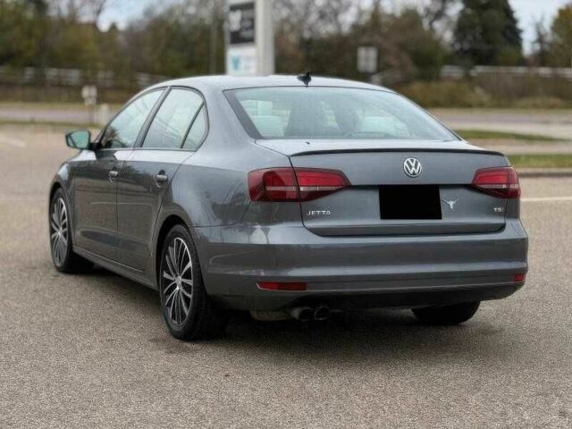 Сірий Фольксваген Джетта, об'ємом двигуна 1.8 л та пробігом 119 тис. км за 2500 $, фото 4 на Automoto.ua