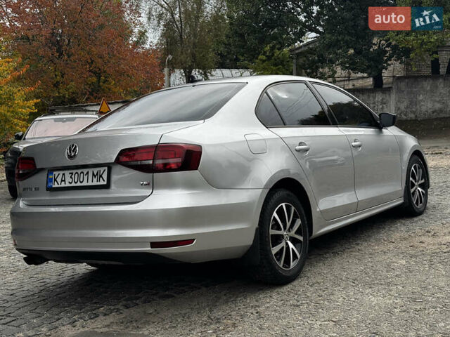 Фольксваген Джетта 2016 в Киеве на Automoto.ua Серый Фольксваген Джетта, объемом двигателя 1.4 л и пробегом 95 тыс. км за 9490 $, фото 7 на Automoto.ua