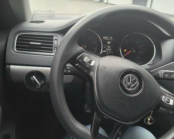 Серый Фольксваген Джетта, объемом двигателя 1.4 л и пробегом 149 тыс. км за 10900 $, фото 12 на Automoto.ua