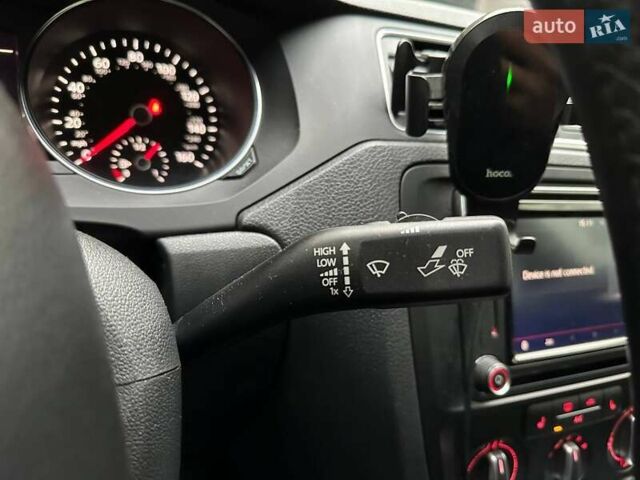 Сірий Фольксваген Джетта, об'ємом двигуна 1.4 л та пробігом 194 тис. км за 10990 $, фото 16 на Automoto.ua