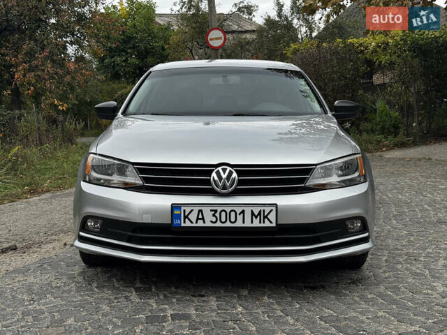 Фольксваген Джетта 2016 в Киеве на Automoto.ua Серый Фольксваген Джетта, объемом двигателя 1.4 л и пробегом 95 тыс. км за 9490 $, фото 1 на Automoto.ua