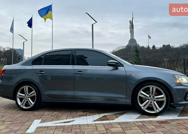 Серый Фольксваген Джетта, объемом двигателя 2 л и пробегом 188 тыс. км за 14500 $, фото 23 на Automoto.ua