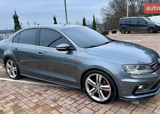 Серый Фольксваген Джетта, объемом двигателя 2 л и пробегом 188 тыс. км за 14500 $, фото 10 на Automoto.ua