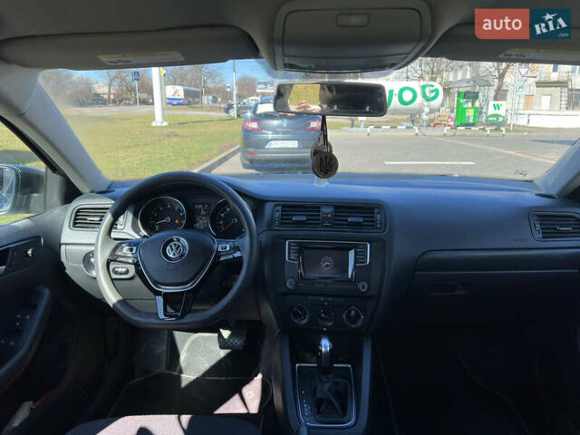Сірий Фольксваген Джетта, об'ємом двигуна 1.39 л та пробігом 261 тис. км за 10500 $, фото 20 на Automoto.ua