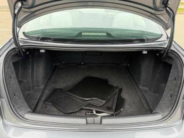 Сірий Фольксваген Джетта, об'ємом двигуна 1.8 л та пробігом 119 тис. км за 2500 $, фото 14 на Automoto.ua