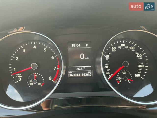 Сірий Фольксваген Джетта, об'ємом двигуна 1.8 л та пробігом 164 тис. км за 12000 $, фото 15 на Automoto.ua
