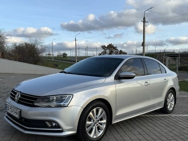 Серый Фольксваген Джетта, объемом двигателя 1.6 л и пробегом 90 тыс. км за 12000 $, фото 3 на Automoto.ua