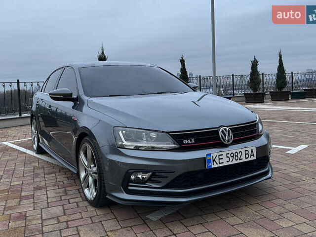 Серый Фольксваген Джетта, объемом двигателя 2 л и пробегом 188 тыс. км за 14500 $, фото 4 на Automoto.ua