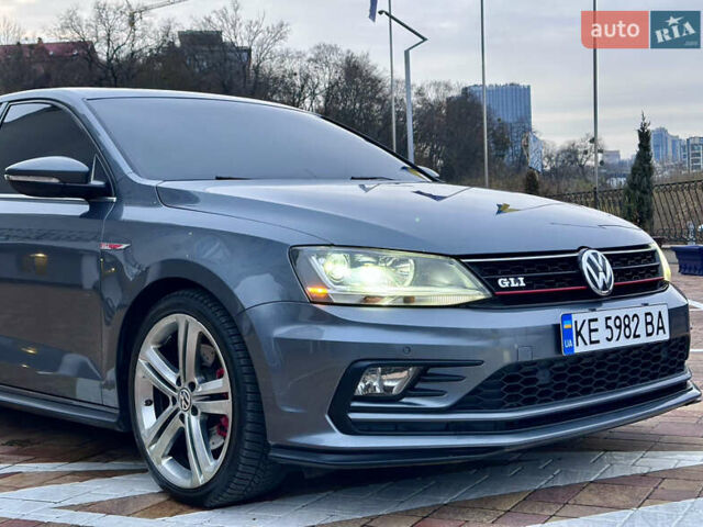 Серый Фольксваген Джетта, объемом двигателя 2 л и пробегом 188 тыс. км за 14500 $, фото 24 на Automoto.ua