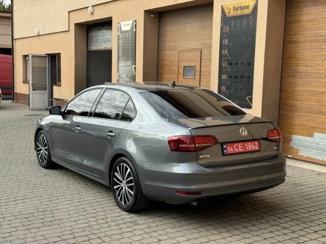 Сірий Фольксваген Джетта, об'ємом двигуна 0 л та пробігом 180 тис. км за 9750 $, фото 6 на Automoto.ua