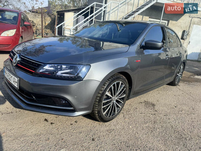 Серый Фольксваген Джетта, объемом двигателя 1.8 л и пробегом 119 тыс. км за 12000 $, фото 2 на Automoto.ua