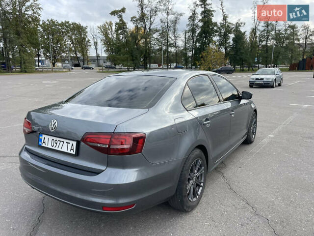 Фольксваген Джетта 2016 в Киеве на Automoto.ua Серый Фольксваген Джетта, объемом двигателя 1.4 л и пробегом 215 тыс. км за 8250 $, фото 4 на Automoto.ua