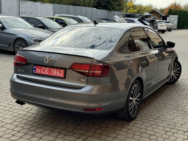 Сірий Фольксваген Джетта, об'ємом двигуна 0 л та пробігом 180 тис. км за 9750 $, фото 1 на Automoto.ua