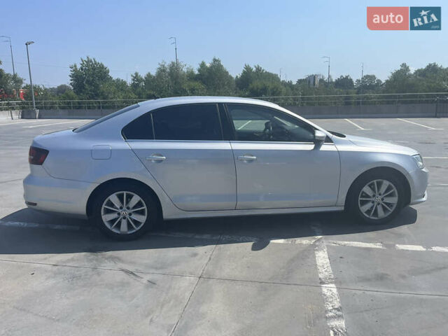 Сірий Фольксваген Джетта, об'ємом двигуна 1.6 л та пробігом 130 тис. км за 14999 $, фото 7 на Automoto.ua