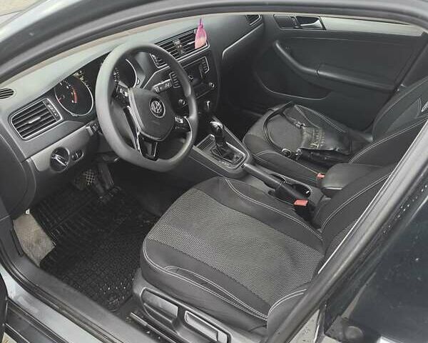 Серый Фольксваген Джетта, объемом двигателя 1.4 л и пробегом 149 тыс. км за 10900 $, фото 13 на Automoto.ua