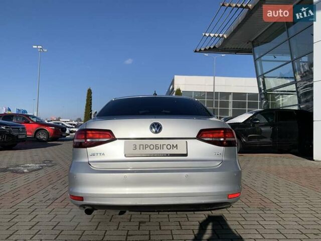 Сірий Фольксваген Джетта, об'ємом двигуна 1.6 л та пробігом 144 тис. км за 13000 $, фото 9 на Automoto.ua