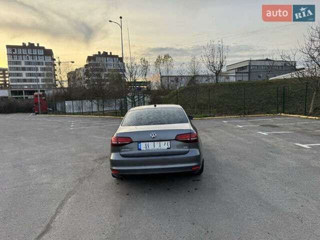 Сірий Фольксваген Джетта, об'ємом двигуна 1.6 л та пробігом 161 тис. км за 11500 $, фото 6 на Automoto.ua