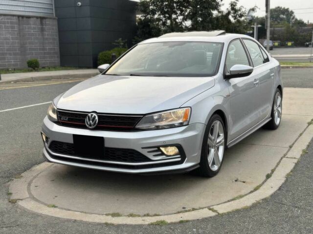 Сірий Фольксваген Джетта, об'ємом двигуна 2 л та пробігом 70 тис. км за 6000 $, фото 2 на Automoto.ua