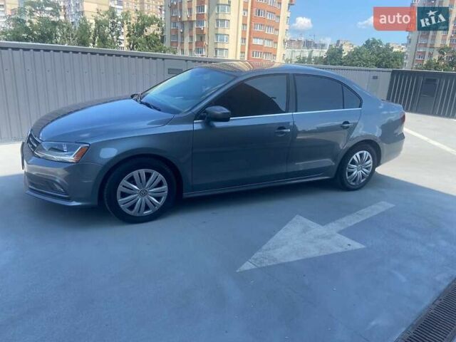 Серый Фольксваген Джетта, объемом двигателя 1.39 л и пробегом 162 тыс. км за 10800 $, фото 4 на Automoto.ua