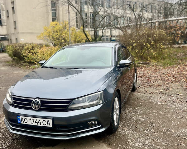 Серый Фольксваген Джетта, объемом двигателя 1.6 л и пробегом 224 тыс. км за 11500 $, фото 20 на Automoto.ua