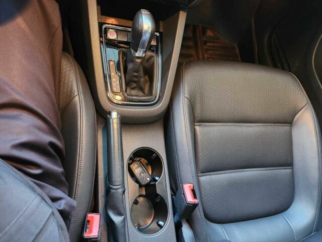 Серый Фольксваген Джетта, объемом двигателя 2 л и пробегом 85 тыс. км за 12500 $, фото 8 на Automoto.ua