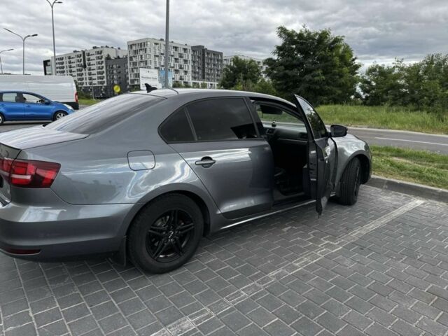 Фольксваген Джетта 2016 в Львове на Automoto.ua Серый Фольксваген Джетта, объемом двигателя 1.4 л и пробегом 179 тыс. км за 10300 $, фото 3 на Automoto.ua