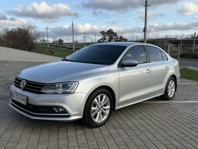 Серый Фольксваген Джетта, объемом двигателя 1.6 л и пробегом 90 тыс. км за 12000 $, фото 6 на Automoto.ua