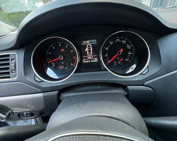 Фольксваген Джетта 2016 в Ирпене на Automoto.ua Серый Фольксваген Джетта, объемом двигателя 1.4 л и пробегом 193 тыс. км за 10000 $, фото 18 на Automoto.ua